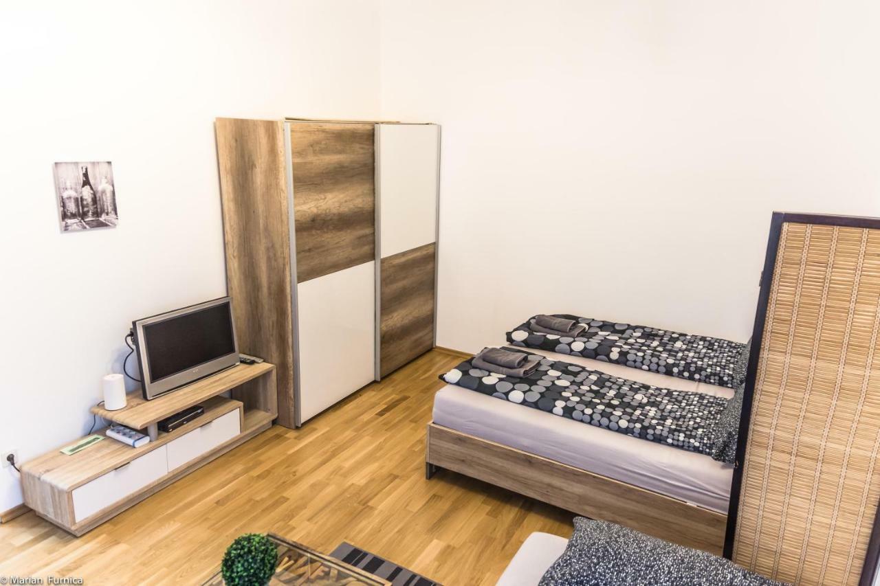 Gorgeous Flat Only 15 Min To Center Apartment Wien Ngoại thất bức ảnh